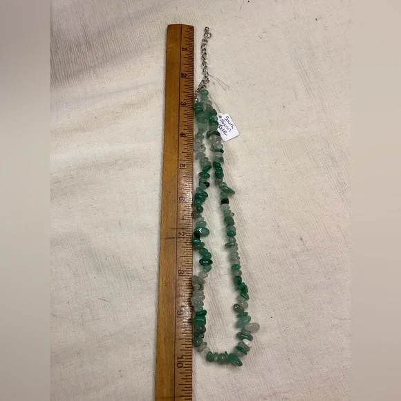Green South African Jade Gemstone Necklace and Bracelet Set - Picture 3 of 4